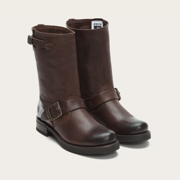 Frye Shoes - Frye Veronica Short Boot